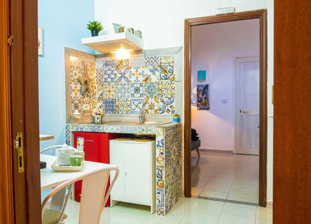 Little House Camilla Apartment Naples Exterior photo
